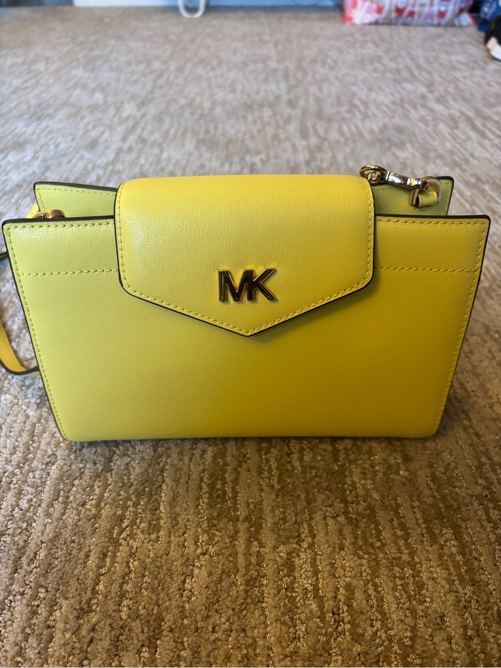 New Michael Kors Bright Yellow Saffiano Crossbody Bag